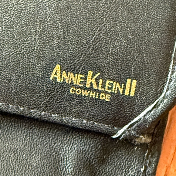 Anne Klein CowHide Black Leather Wallet - Picture 2 of 6